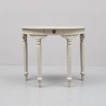 1113 2225 CONSOLE TABLE
